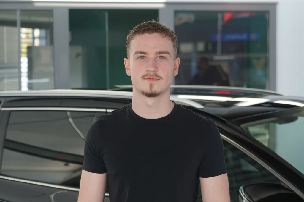 Auto Weber Dominic Colalik